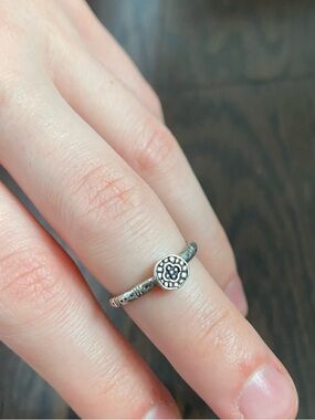 Silpada Sterling 925 Silver Stackable Belle Fleur Circle Ring Size 6